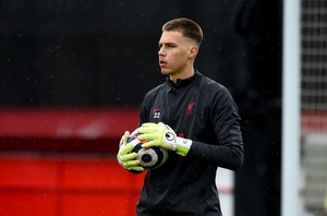Il Liverpool consente ai giocatori dell'accademia di sottoporsi a prove in altri club